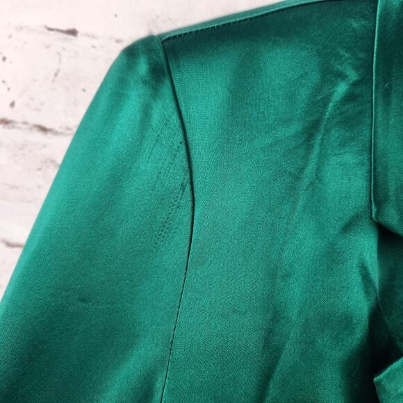 Retrofete Saige Double Breasted Blazer in Emerald Green Size Small NWT Satin - Picture 11 of 11